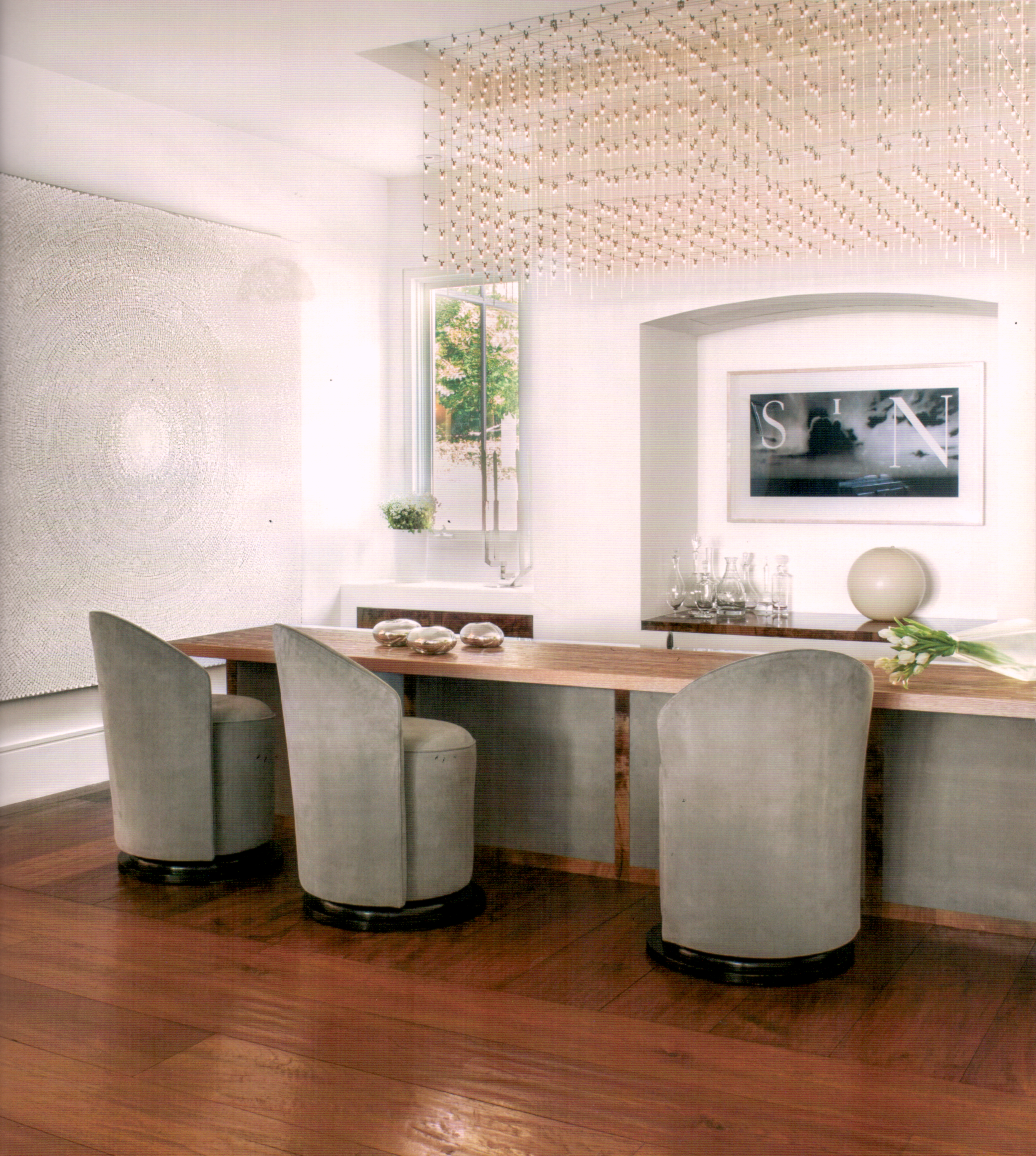 Hollywood Interiors: leather dining room details